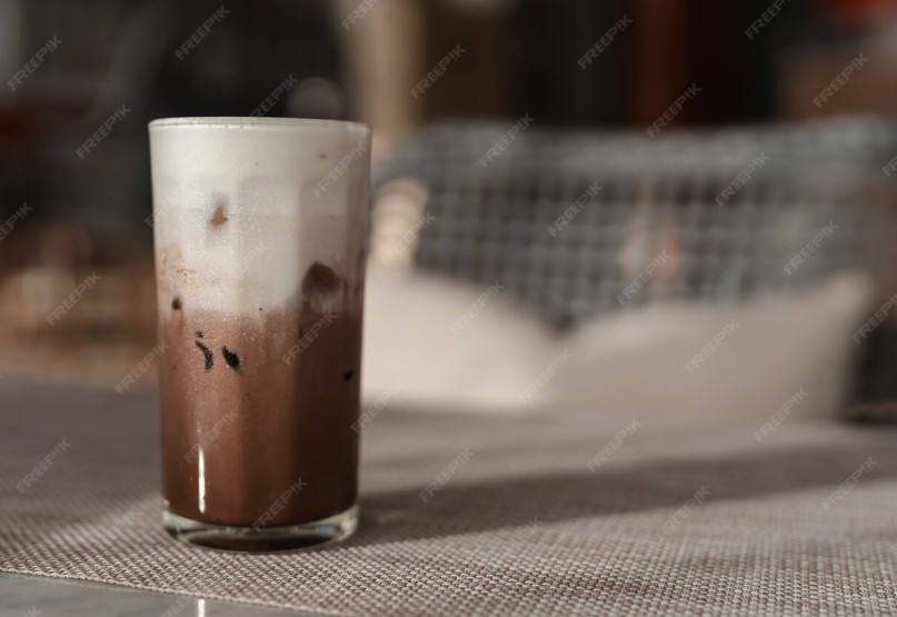  Beyaz Çikolatalı Ice Latte