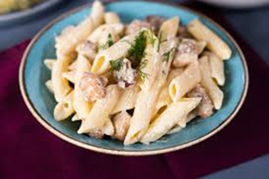Tavuklu Kremalı Penne